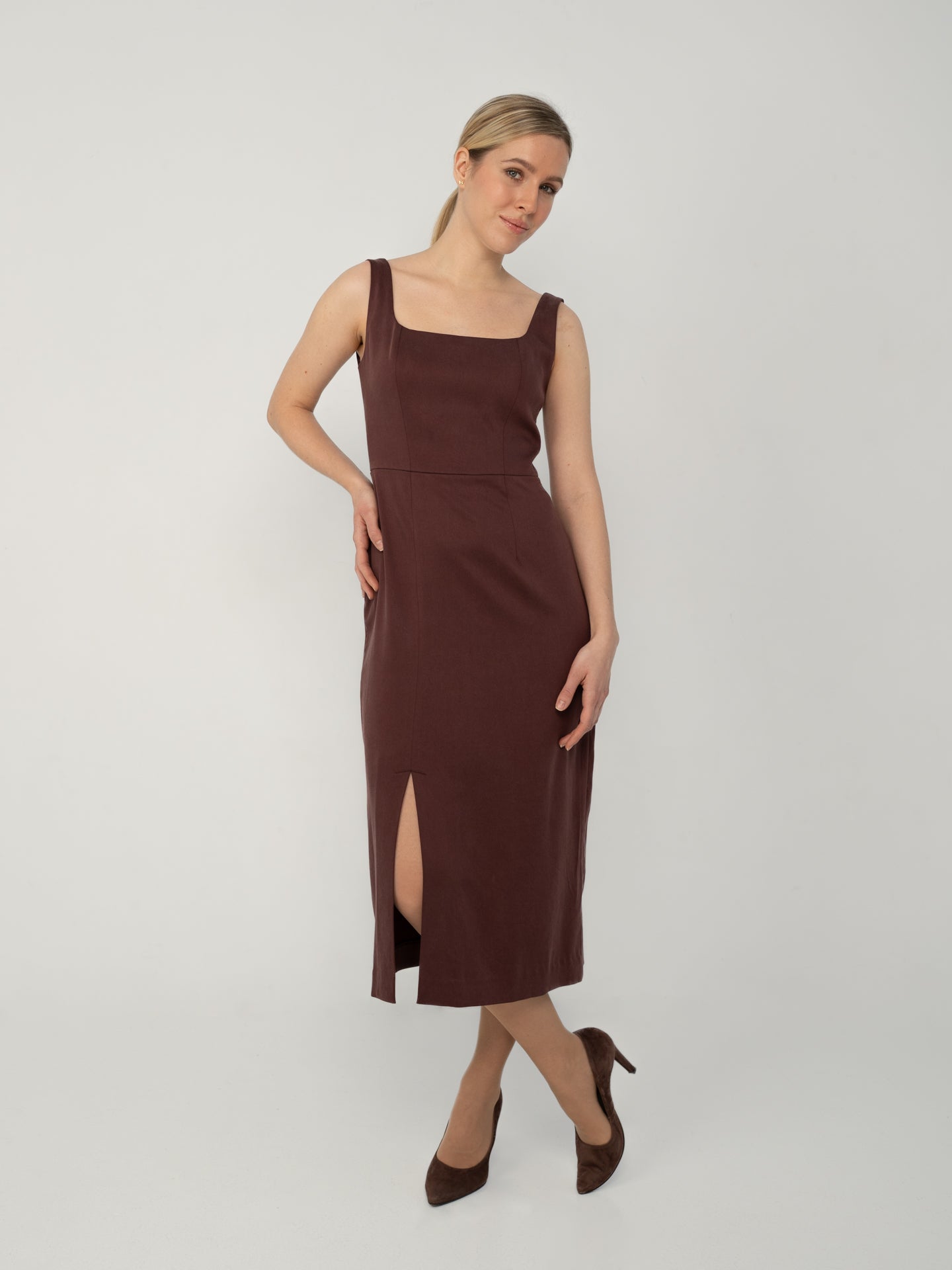 Sukienka Kwadratowy Dekolt Midi