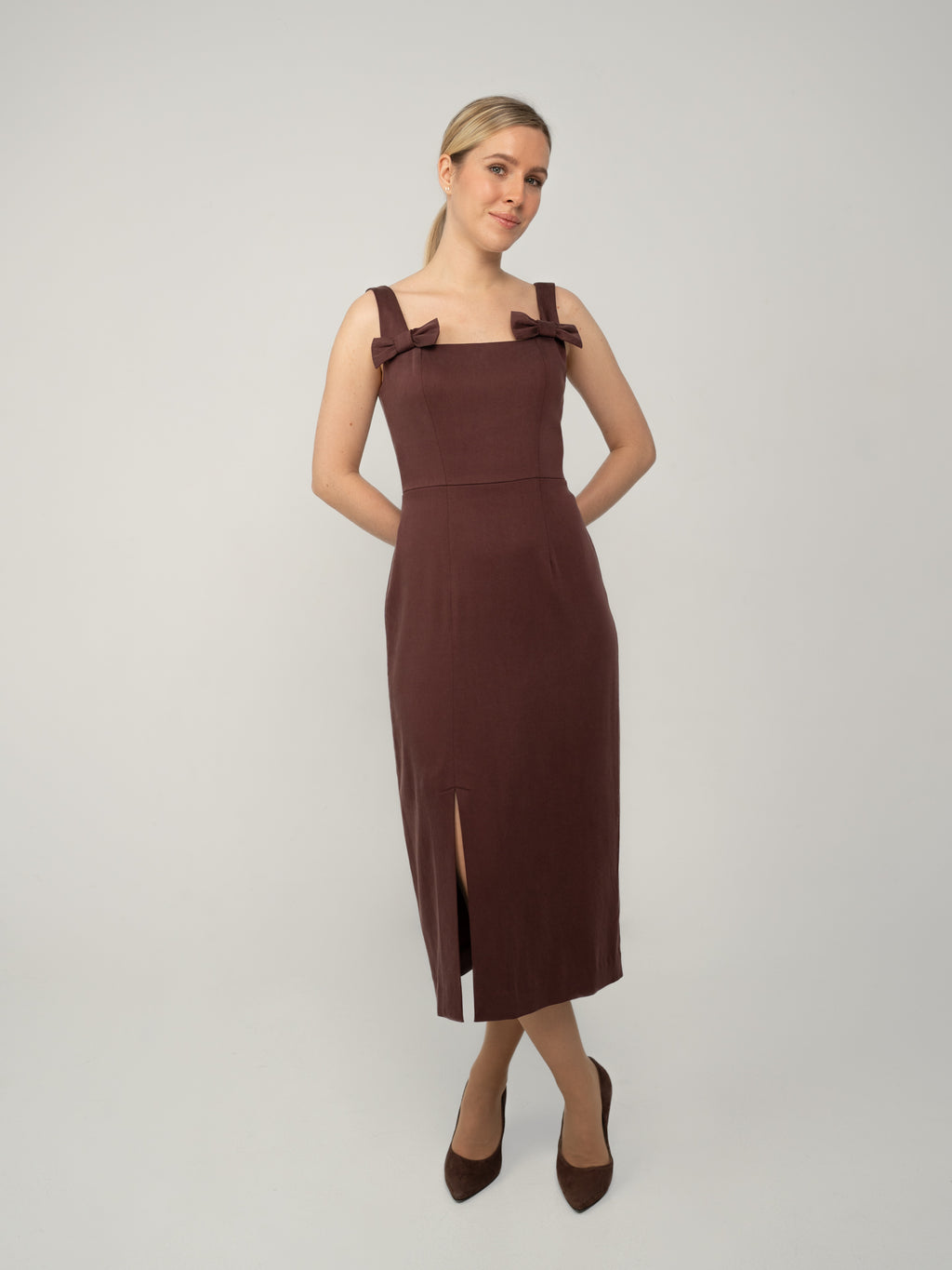 Sukienka Kwadratowy Dekolt Midi