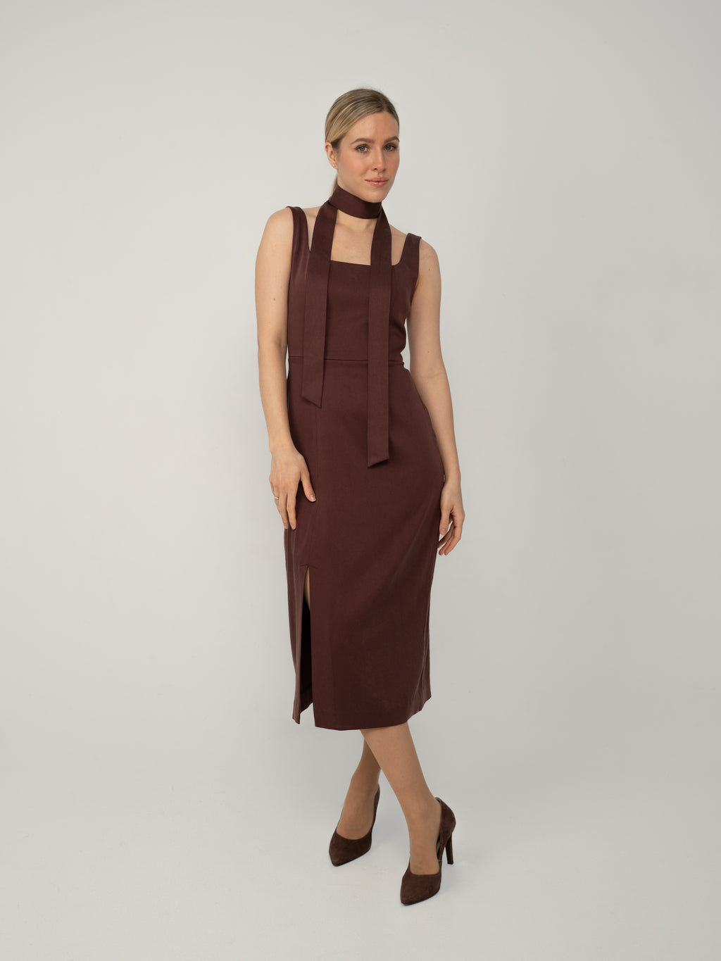 Sukienka Kwadratowy Dekolt Midi