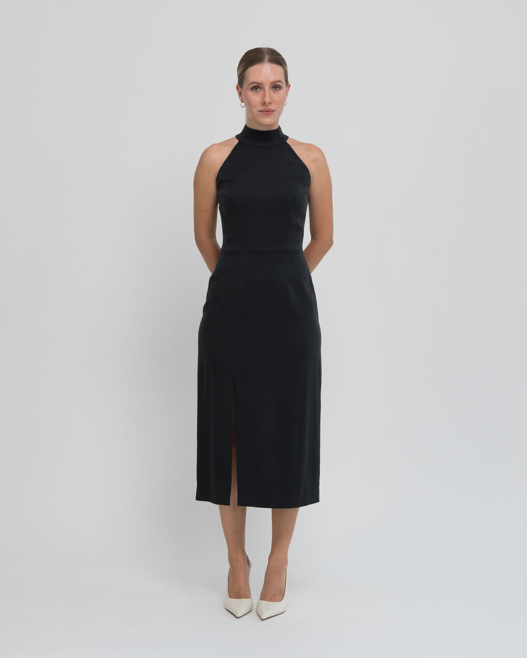 Sukienka Halter neck midi czarna – przód